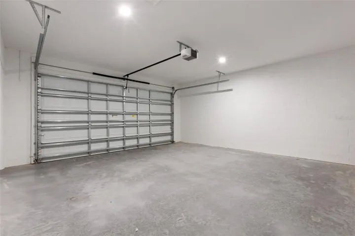 Garage with ample space.
