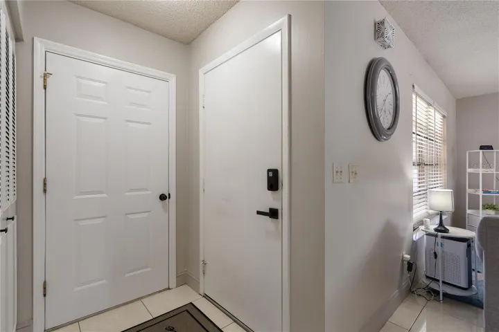 Foyer with Closet