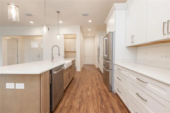 Kitchen with quartz countertops