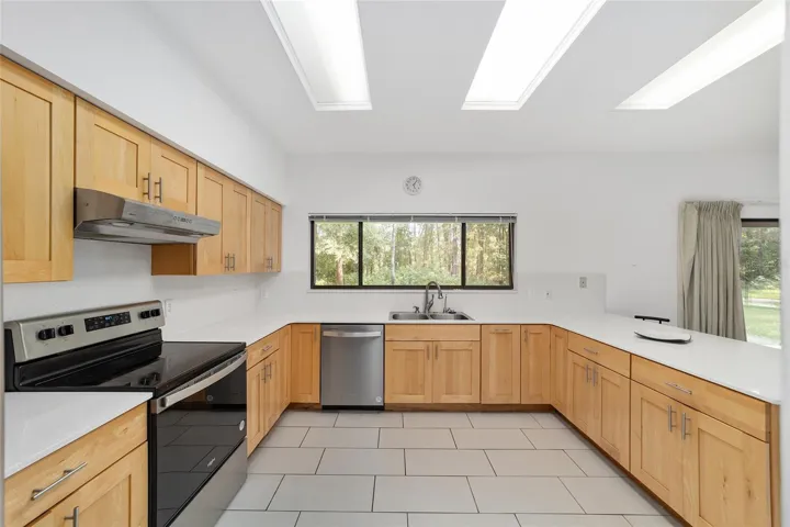 Plenty of counter space