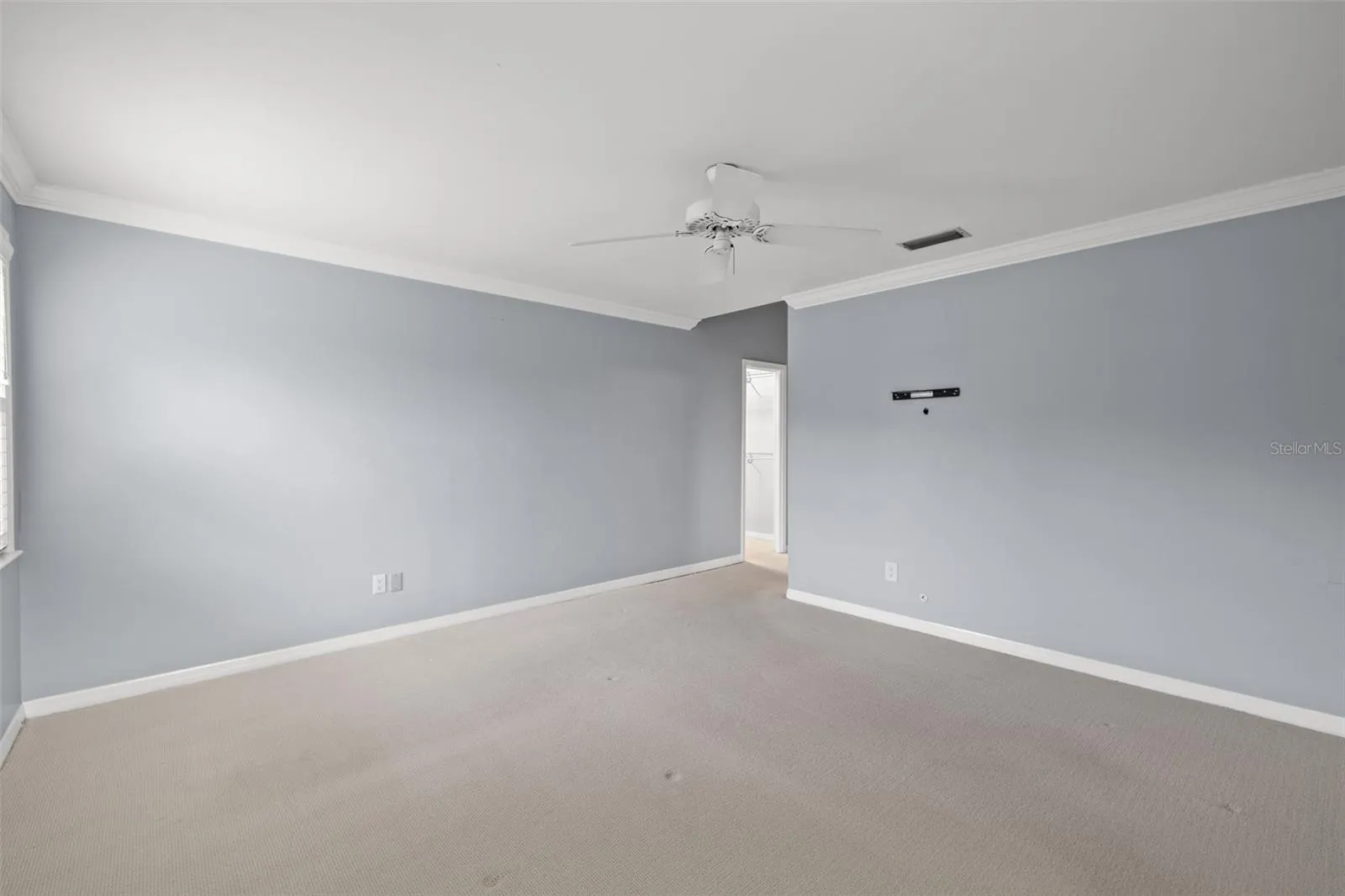 2nd floor bedroom with ensuite bathroom and walk in closet
