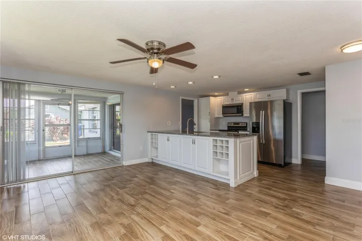 Kitchen/living room