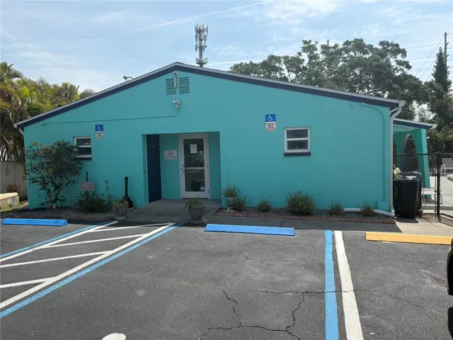 Clubhouse at pool