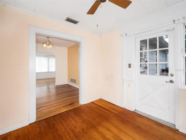 Florida room with door to back deck.