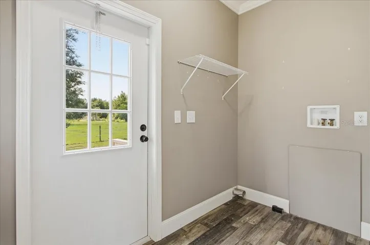 Laundry-Utiltiy Room