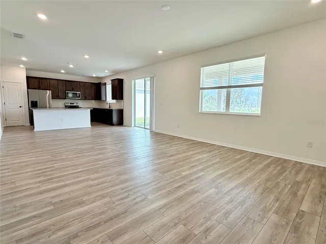 Kitchen Family Room