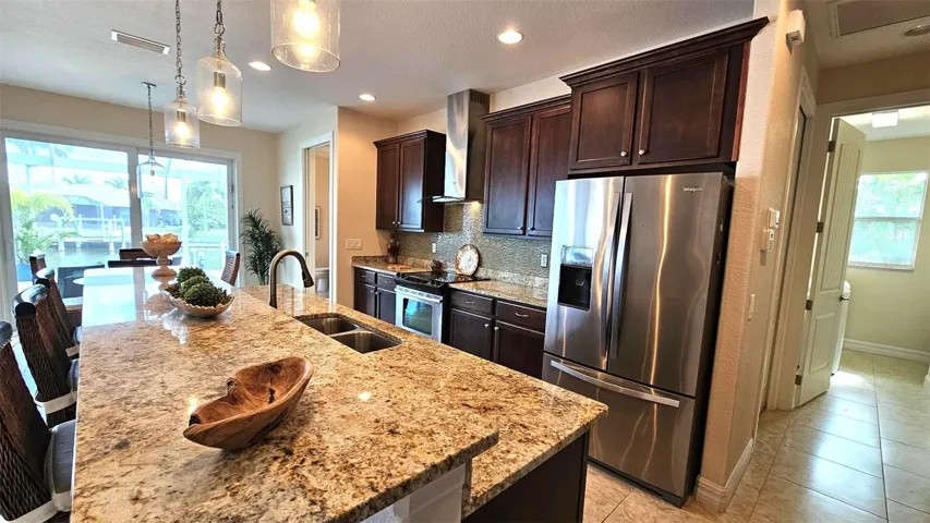 Open kitchen