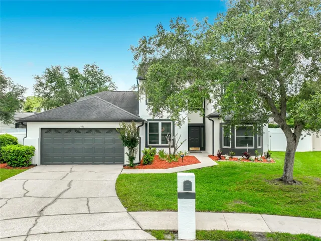 Alternate Front Photo- private mailbox in front of home