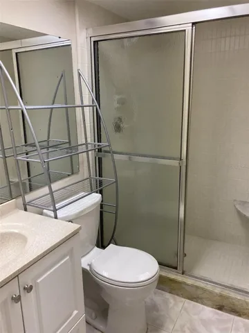 Second bathroom.