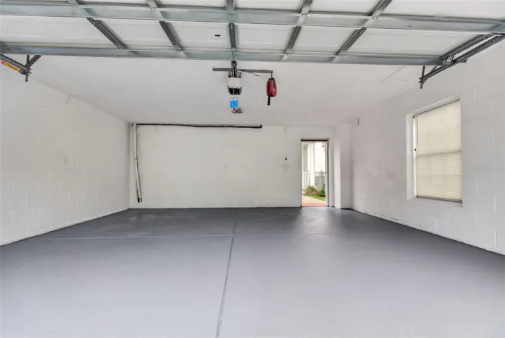 2 CAR GARGE WITH SEALED FLOOR