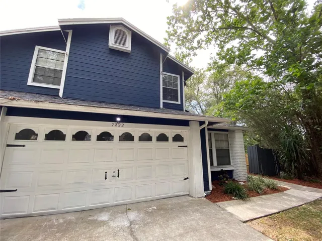 Exterior Front (ONE CAR GARAGE)