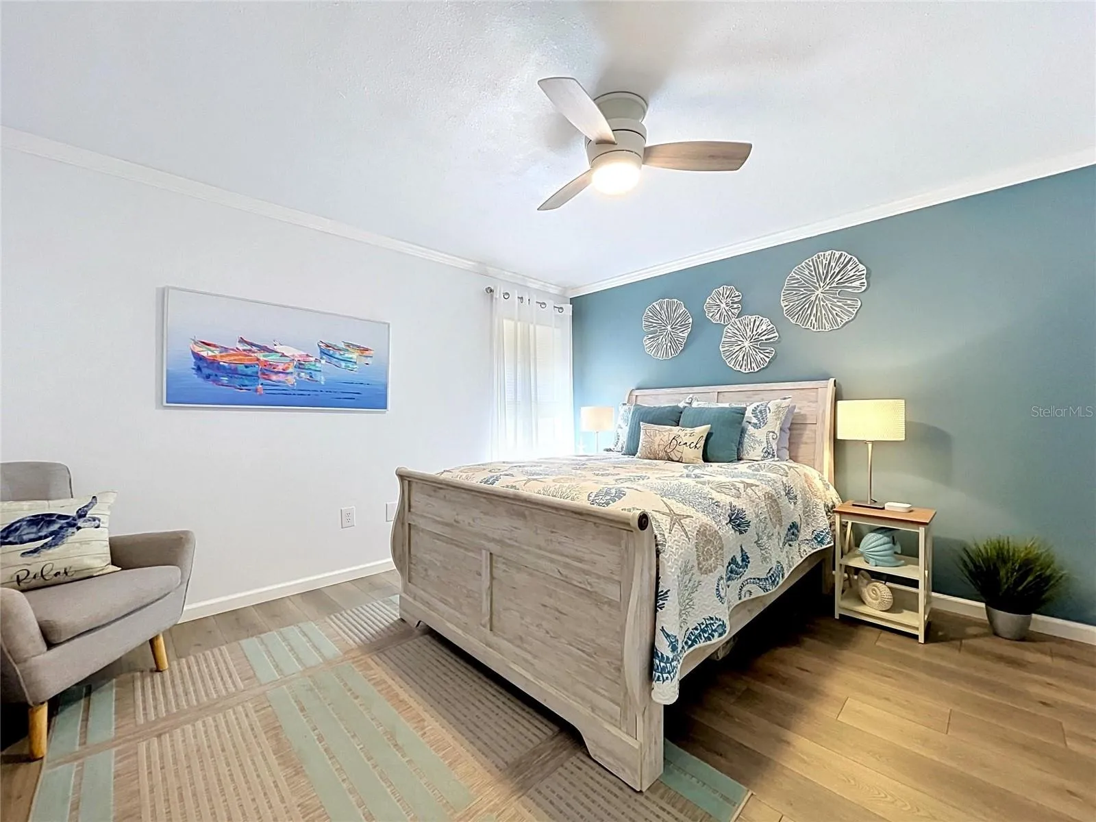 Guest bedroom