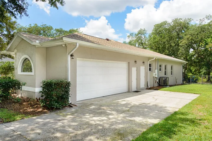 Oversized Garage
