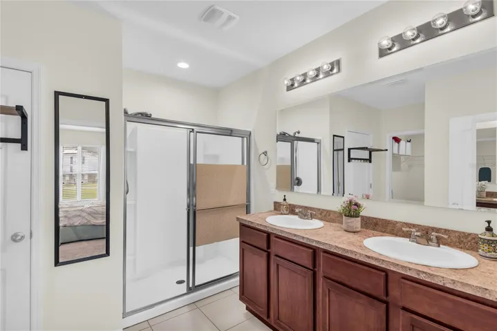 Owner's Bath
