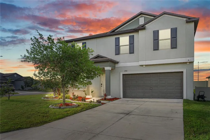 Exterior Sunset: Stunning, Dramatic, Elegant, Welcoming, Polished