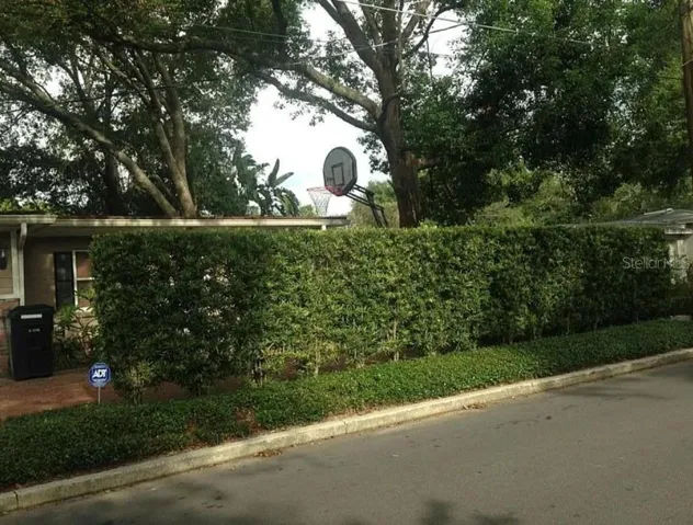 Private entrance to Studio with parking