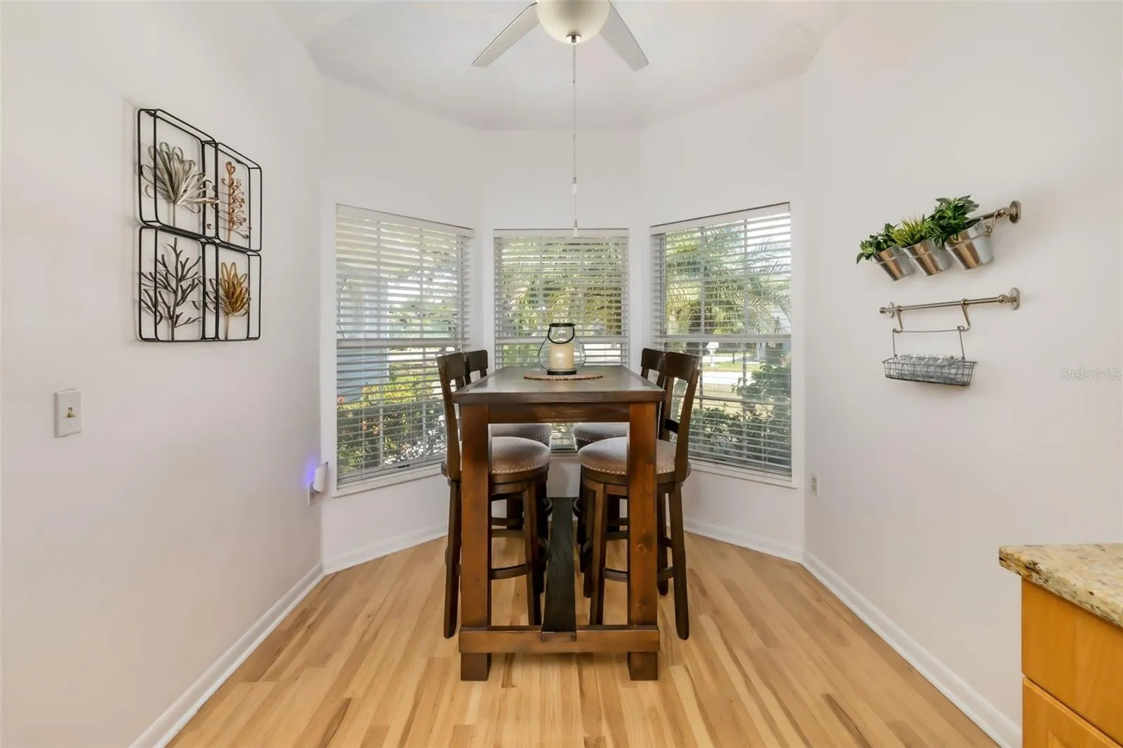Breakfast Nook
