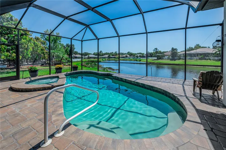 Completely refinished Pool Cage