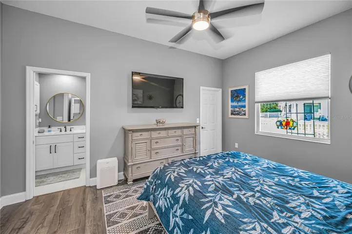 Guest Suite and Pool Access
