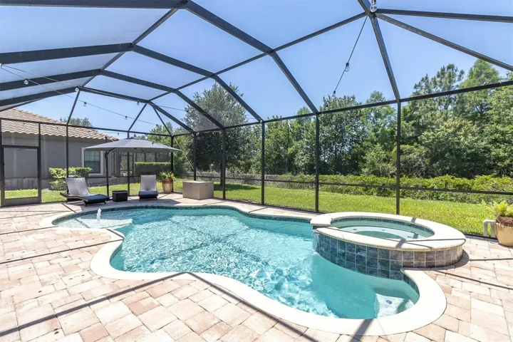 Pool & Heated Spa