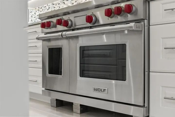 Wolf Gas Range