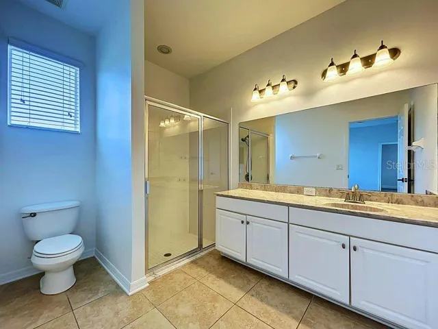 Master Bath with Linen closet