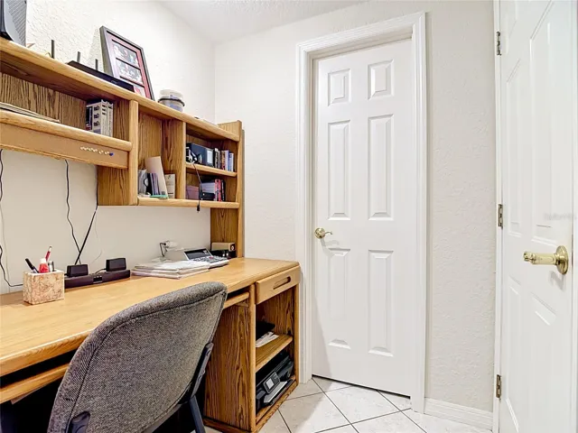 1500 sq ft.