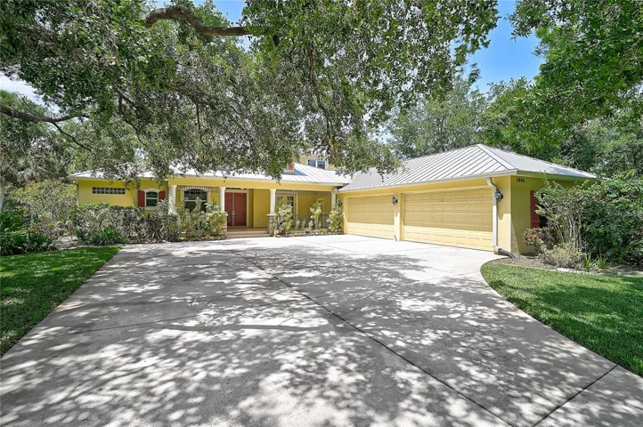 Extended four car garage