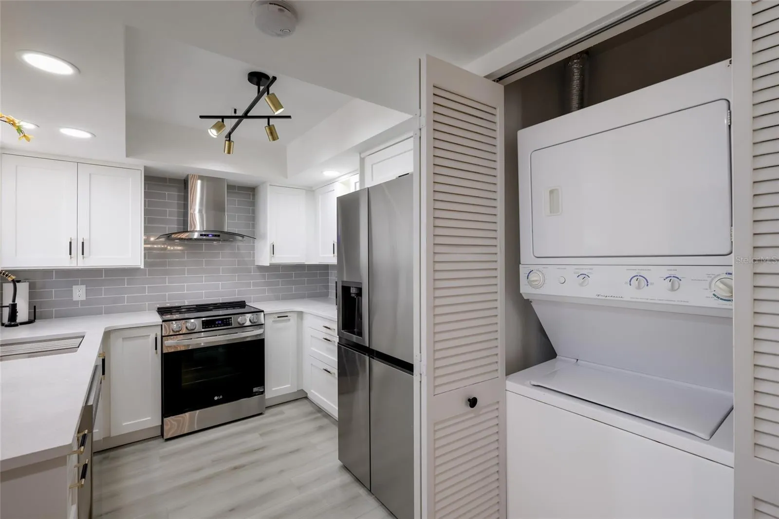 NEW AC 2026! Washer &amp; Dryer in Unit!