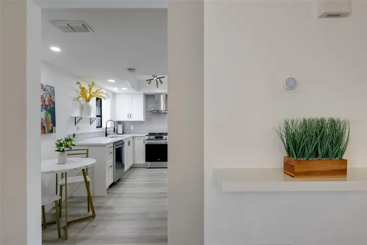 Kitchen Completely Updated in 2024!