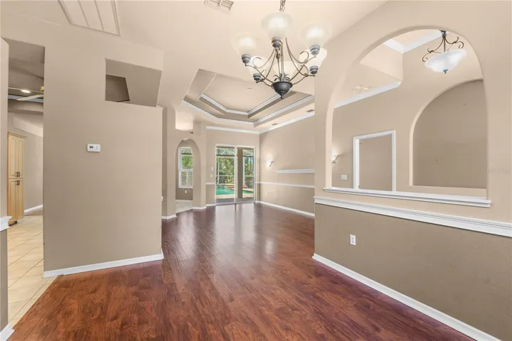formal dinning room