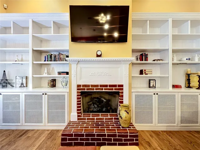 Built Ins