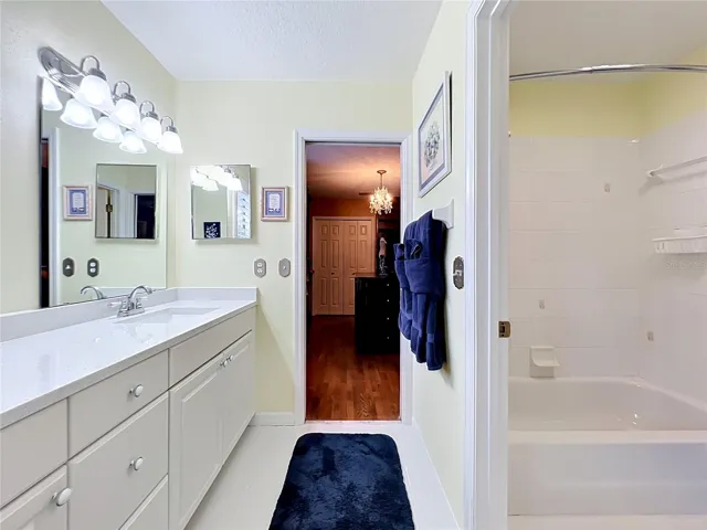 Jack and Jill Bath