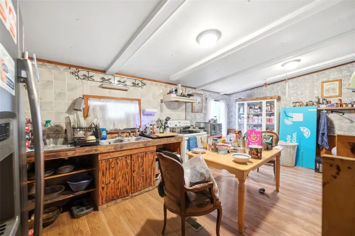 Kitchen/Dining