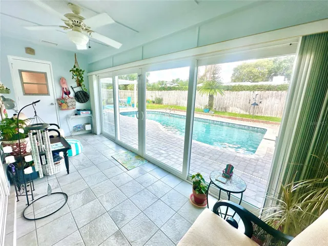 FLORIDA ROOM - 460 S DEERWOOD AVE, ORLANDO, FL 32825