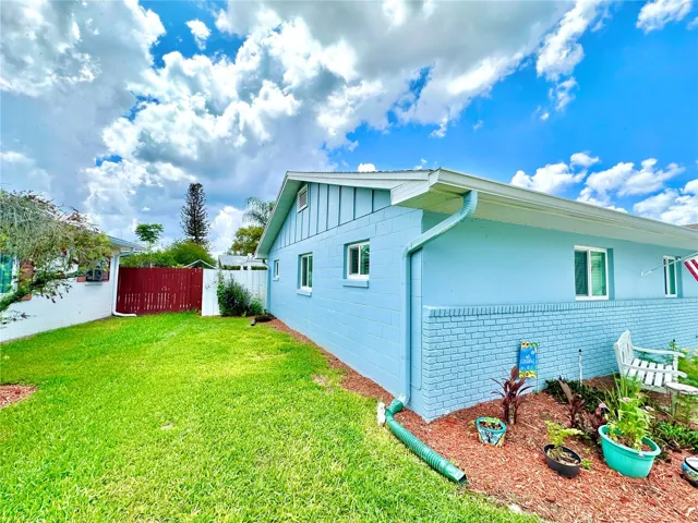 EXTERIOR - 460 S DEERWOOD AVE, ORLANDO, FL 32825