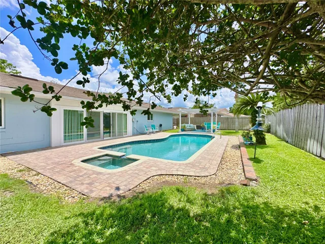 POOL AREA - 460 S DEERWOOD AVE, ORLANDO, FL 32825