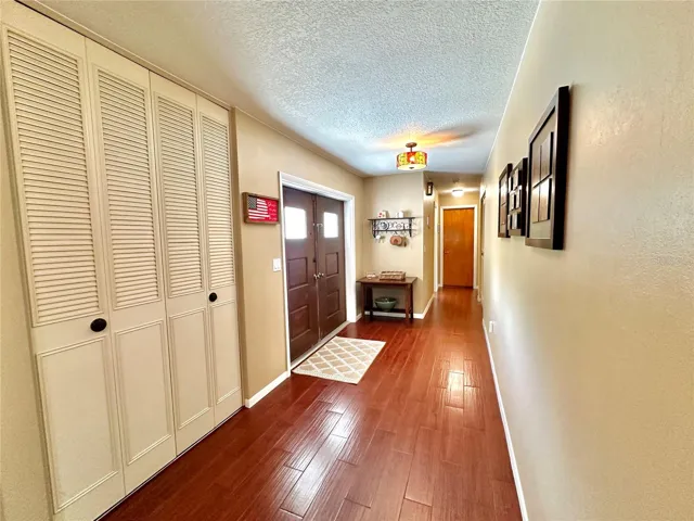 FOYER - 460 S DEERWOOD AVE, ORLANDO, FL 32825