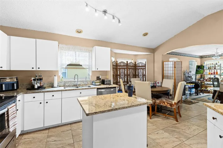 ACTUAL KITCHEN