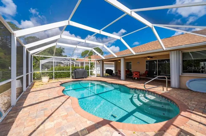 Pool, deck