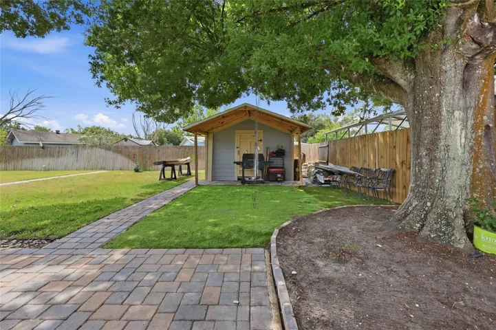 Cute Casita in Patio
