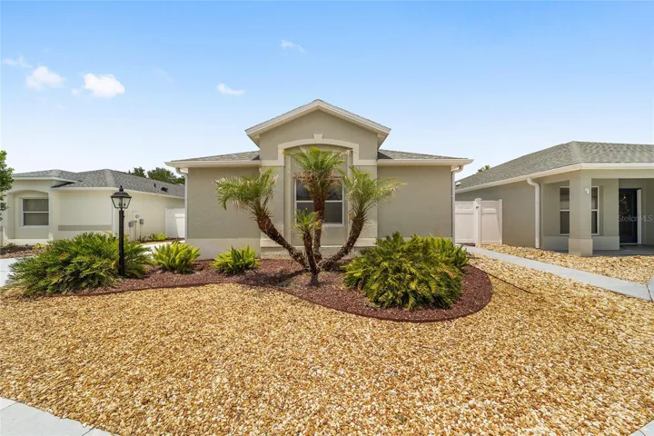2426 Saffron Ln
