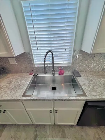 Deep sink