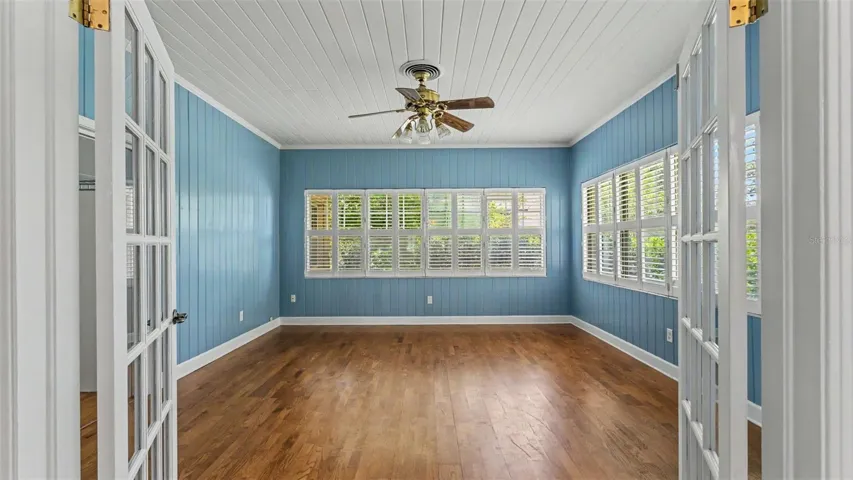 Sun Room/Family Room