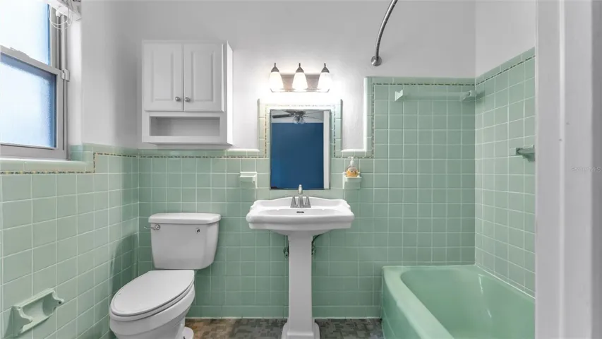 Bathroom 2