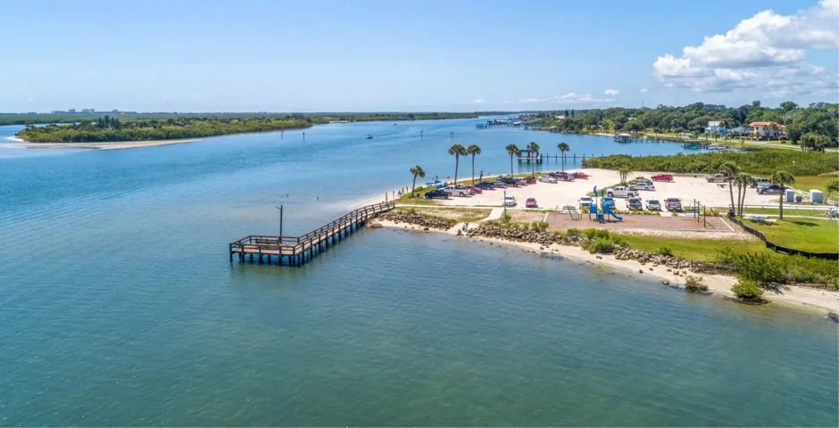 Direct Indian river access