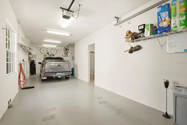 Tandem Garage