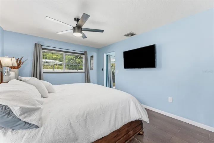 Spacious Master Bedroom