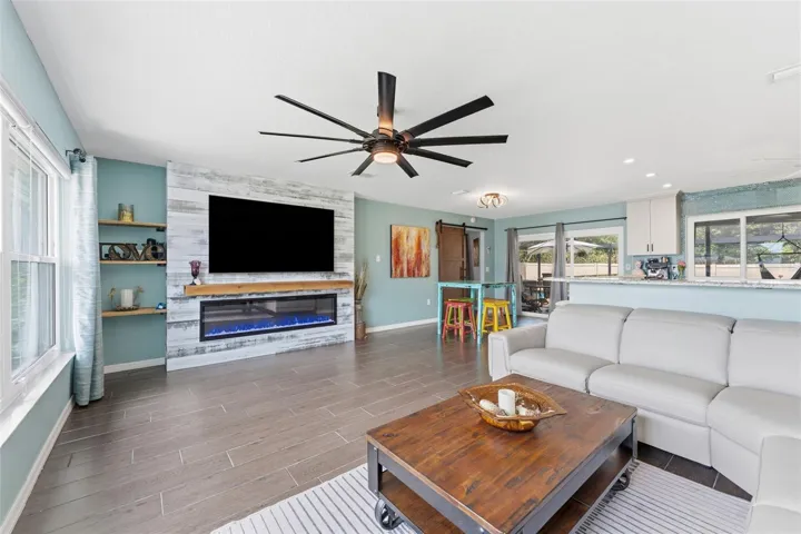 Spacious Living Room