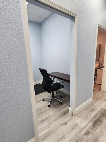 Small office/storage